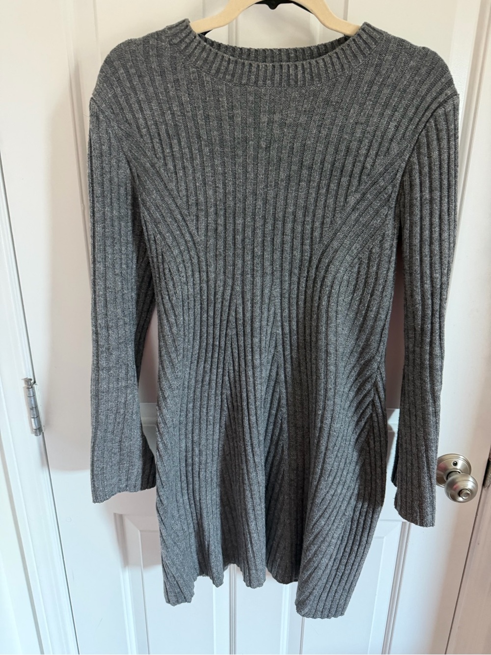 Classic Rib-Knit Long-Sleeve Dress in Gray